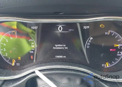 2016 Jeep Grand Cherokee Limited z USA, uszkodzony, nr VIN 1C4RJEBGXGC464336